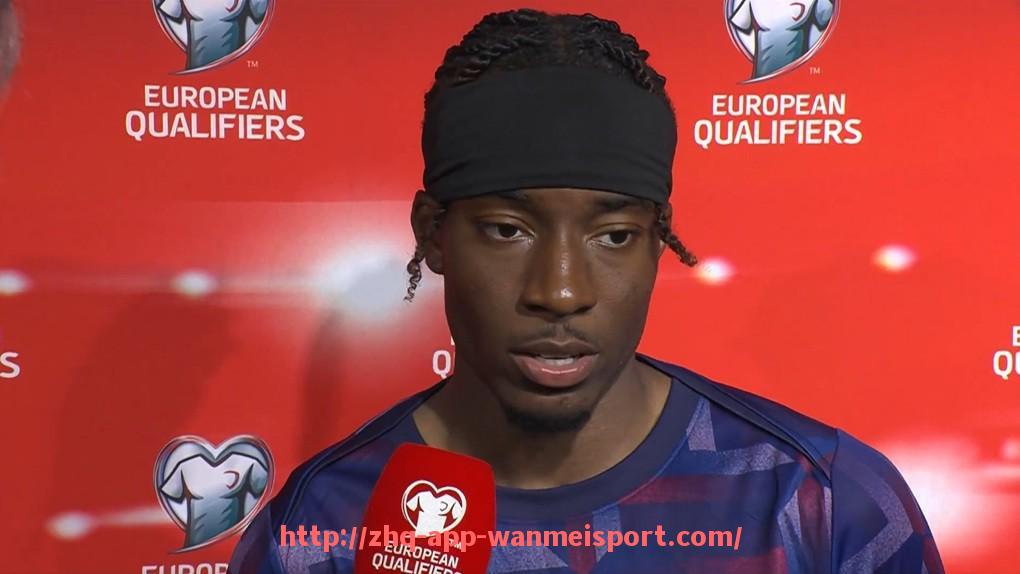 完美体育官方入口-英超球队2015：2015赛季英超联赛球队的表现与赛季回顾